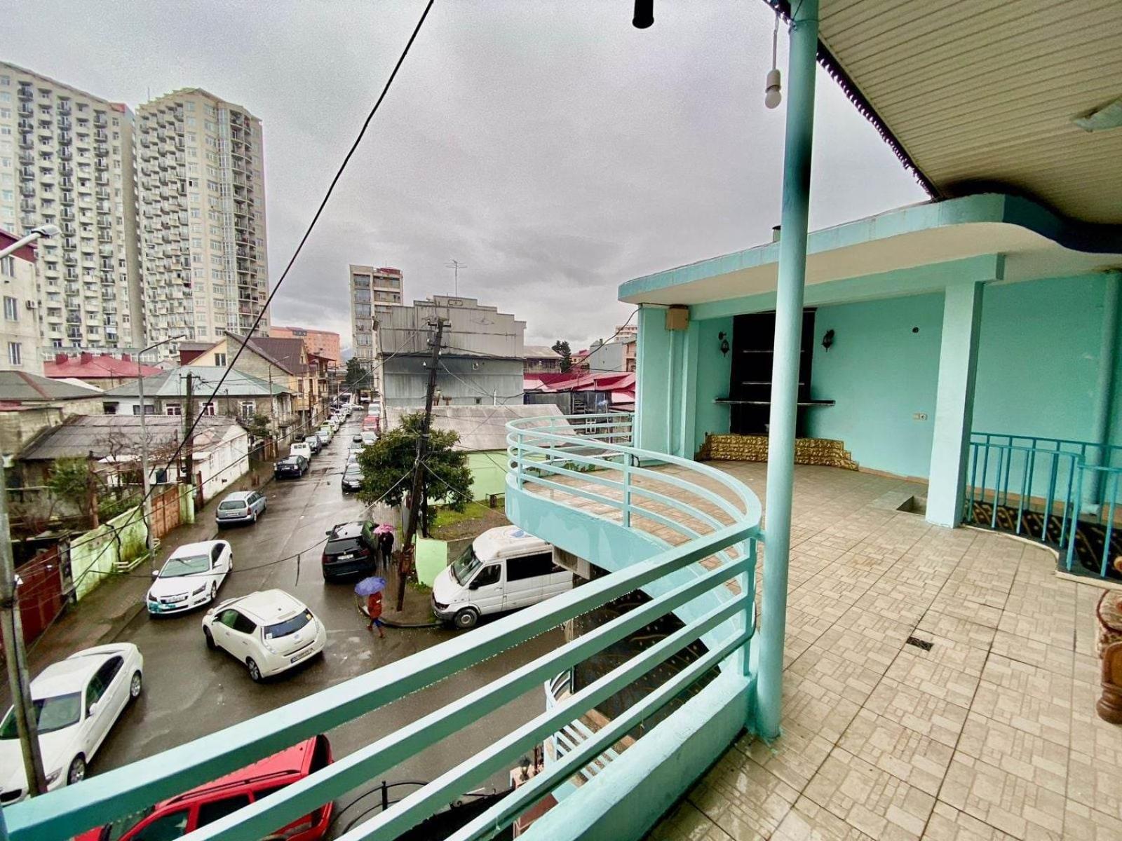 Nino And Ali Apartment Batumi Exterior photo