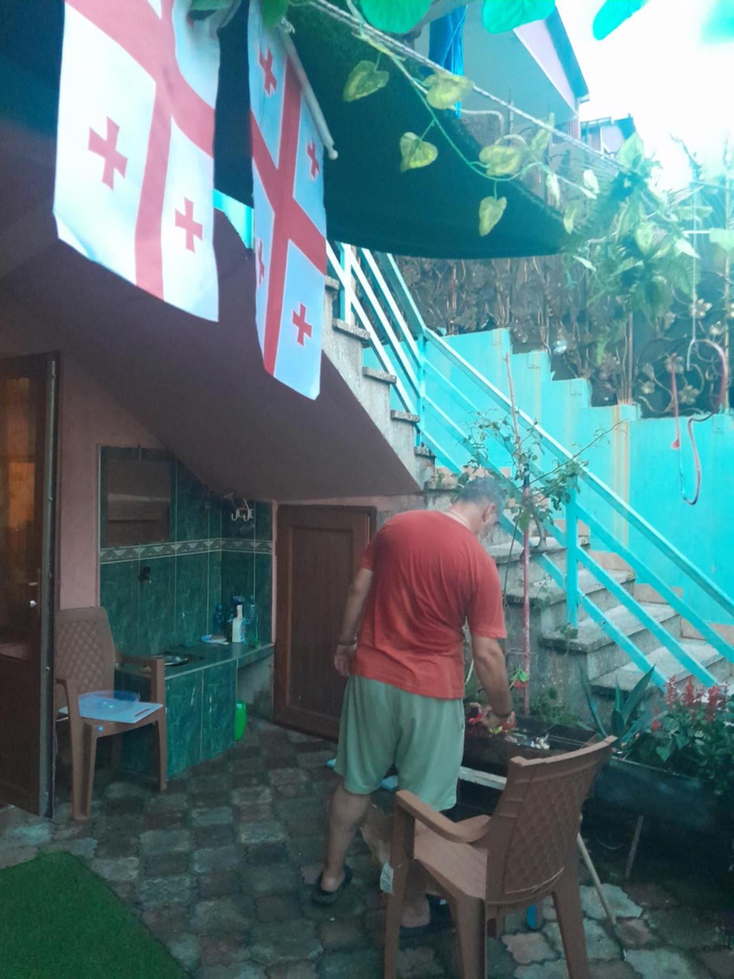 Nino And Ali Apartment Batumi Exterior photo